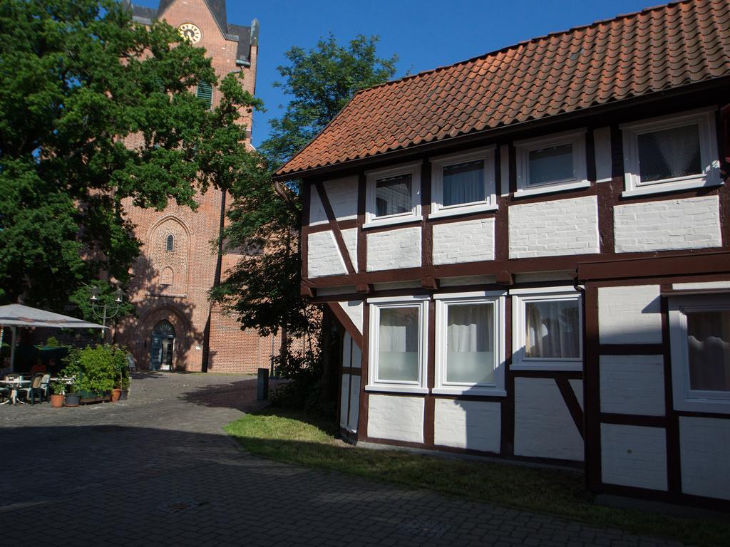 Hotel Gundelfinger Alter Markt Dannenberg Bagian luar foto